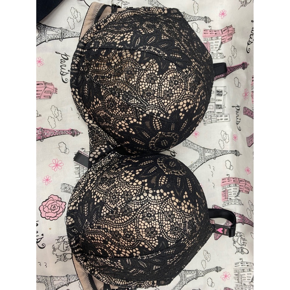 Victoria's Secret Very Sexy Black Lace Push Up Bra 38DD NWT 11125751